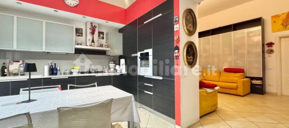 Apartamento de 2 dormitorios en Lissone, Italy No. 143102 37