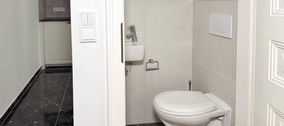 Studio in Wieden, Austria No. 246747 7