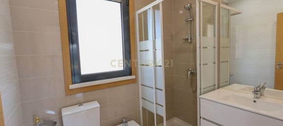 9 غرف نوم منزل في Corroios, Portugal رقم 122485 22