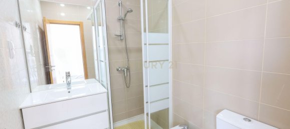 9 غرف نوم منزل في Corroios, Portugal رقم 122485 42