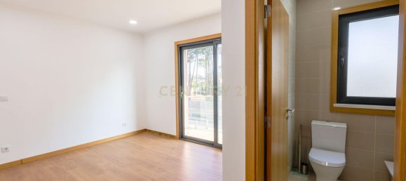 9 غرف نوم منزل في Corroios, Portugal رقم 122485 13