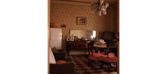 5 rooms House in Capriati a Volturno, Italy No. 319666 4