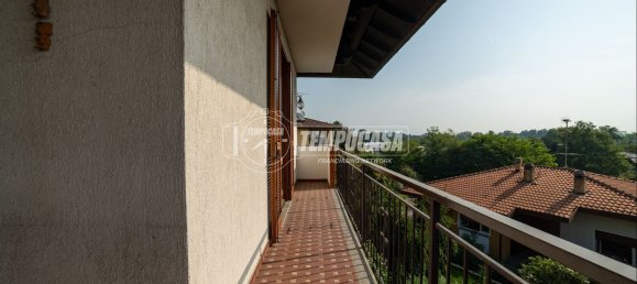 4 bedrooms Villa in Paruzzaro, Italy No. 362555 21