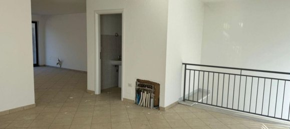  عقار تجاري في Caltanissetta, Italy 311متر مربع رقم 372033 9