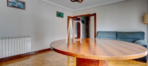 Apartamento de 3 dormitorios en Comunidad Autónoma Vasca, Spain No. 172584 8