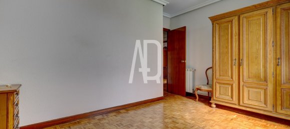 Apartamento de 3 dormitorios en Comunidad Autónoma Vasca, Spain No. 172584 26