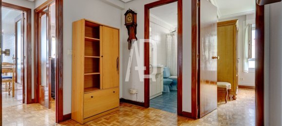 Apartamento de 3 dormitorios en Comunidad Autónoma Vasca, Spain No. 172584 17