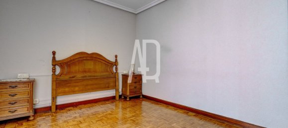 Apartamento de 3 dormitorios en Comunidad Autónoma Vasca, Spain No. 172584 22