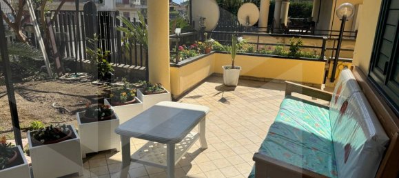 3 rooms Apartment in Cimitile, Italy No. 23172 3
