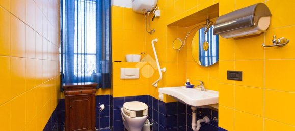 Вилла с 14 комнатами в Кастелламонте, Италия № 124259 8