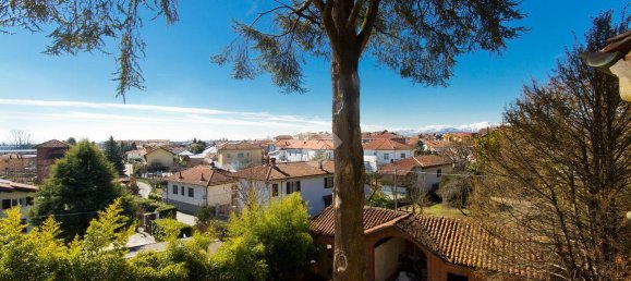 Вилла с 14 комнатами в Кастелламонте, Италия № 124259 39