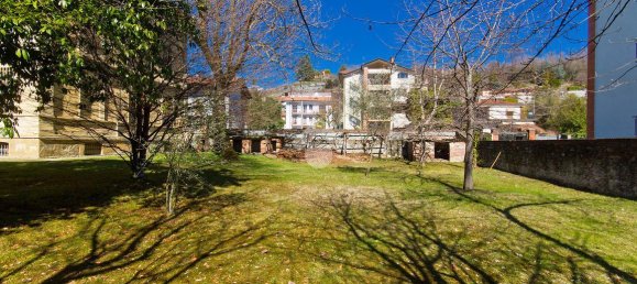 Вилла с 14 комнатами в Кастелламонте, Италия № 124259 19