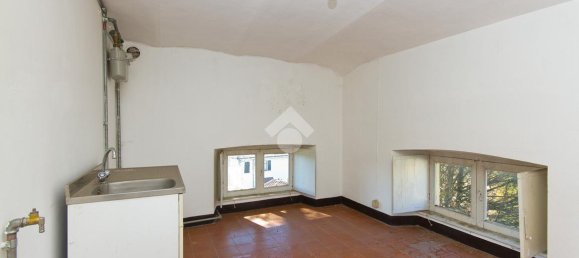 Вилла с 14 комнатами в Кастелламонте, Италия № 124259 28