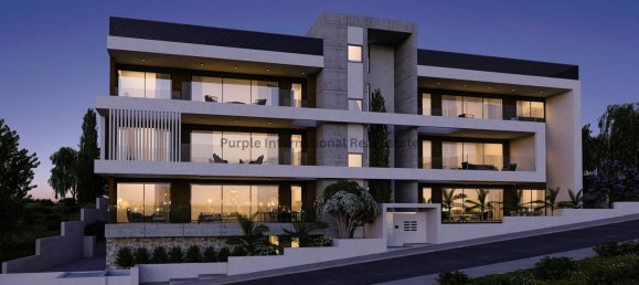 3 bedrooms Apartment in Limassol, Cyprus No. 1233 6