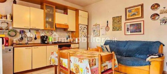 Квартира с 3 спальнями в Бойссано, Италия № 179993 2