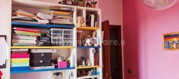 Квартира с 3 спальнями в Бойссано, Италия № 179993 12