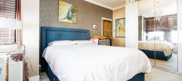 3 Schlafzimmer Haus in East Ham, United Kingdom, Nr. 11388 15