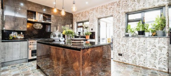 3 Schlafzimmer Haus in East Ham, United Kingdom, Nr. 11388 21