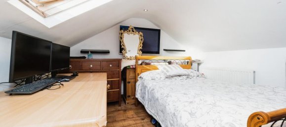 3 Schlafzimmer Haus in East Ham, United Kingdom, Nr. 11388 17