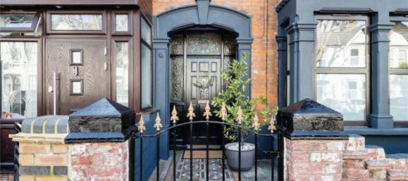 3 Schlafzimmer Haus in East Ham, United Kingdom, Nr. 11388 10