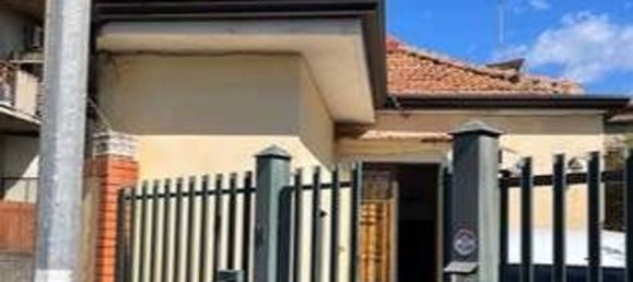 4-salle Maison à Sant'Agata li Battiati, Italy No. 90798 2