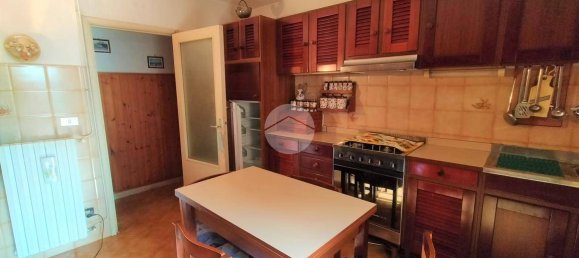 3 bedrooms House in Fano, Italy No. 151841 4