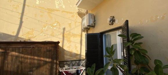 3 rooms Apartment in Castellammare di Stabia, Italy No. 84090 9