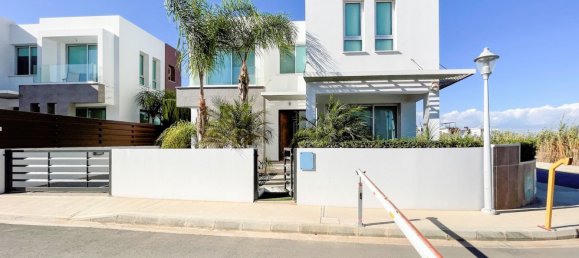 Villa de 3 dormitorios en Paralimni, Cyprus No. 22070 23