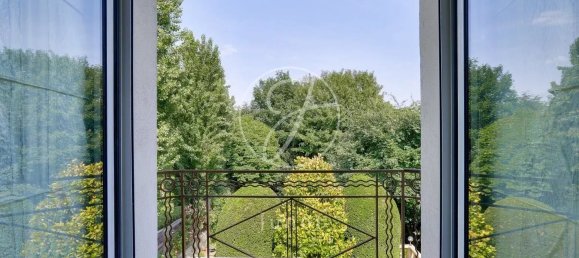 4 bedrooms House in Saint-Cloud, France No. 322961 11