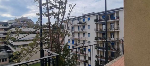 Apartamento de 3 habitaciónes en Varese, Italy No. 236127 6
