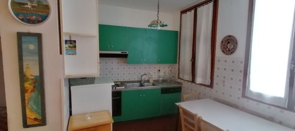7 rooms Apartment in Spotorno, Italy No. 116547 13
