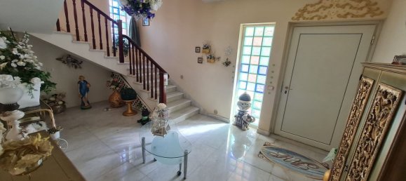 Вилла с 10 спальнями в Вилла Кастелли, Италия № 328221 4