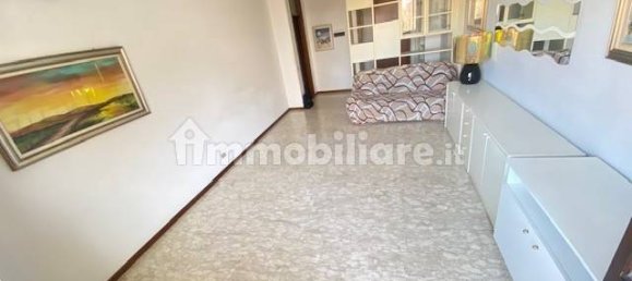 2 Schlafzimmer Wohnung in Monza, Italy, Nr. 6045 10