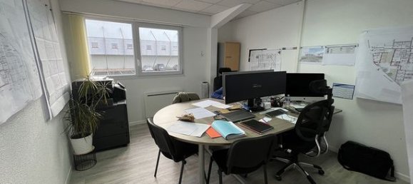 Büro in Bezannes, France 1284m², Nr. 314493 4