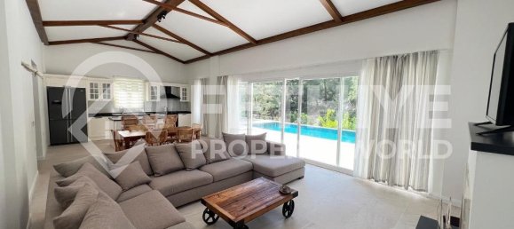 Villa de 3+1 en Fethiye, Turkey No. 22775 17