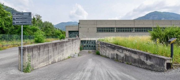 1 room Warehouse in Canzo, Italy No. 110763 17