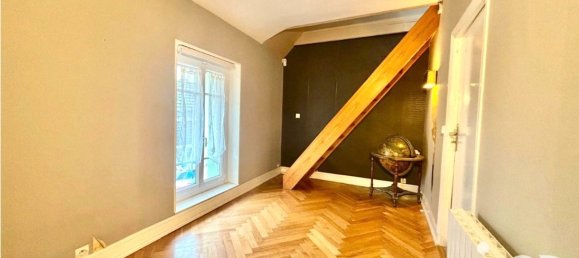 3 Schlafzimmer Villa in Longperrier, France, Nr. 164199 10