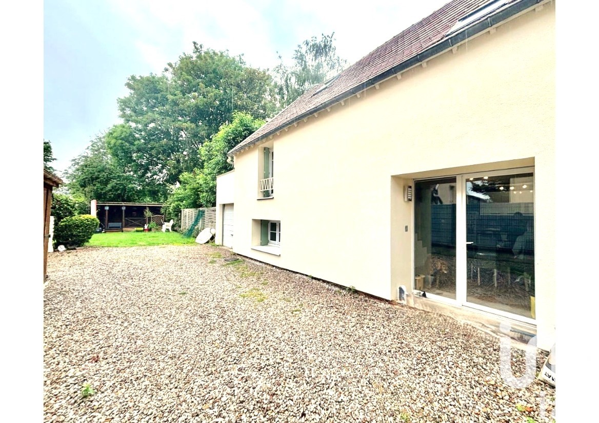 3 Schlafzimmer Villa in Longperrier, France, Nr. 164199
