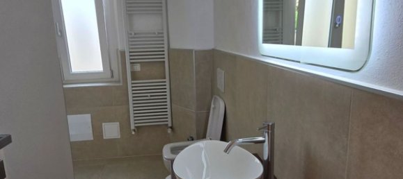 4-Zimmer Wohnung in Asti, Italy, Nr. 267491 2