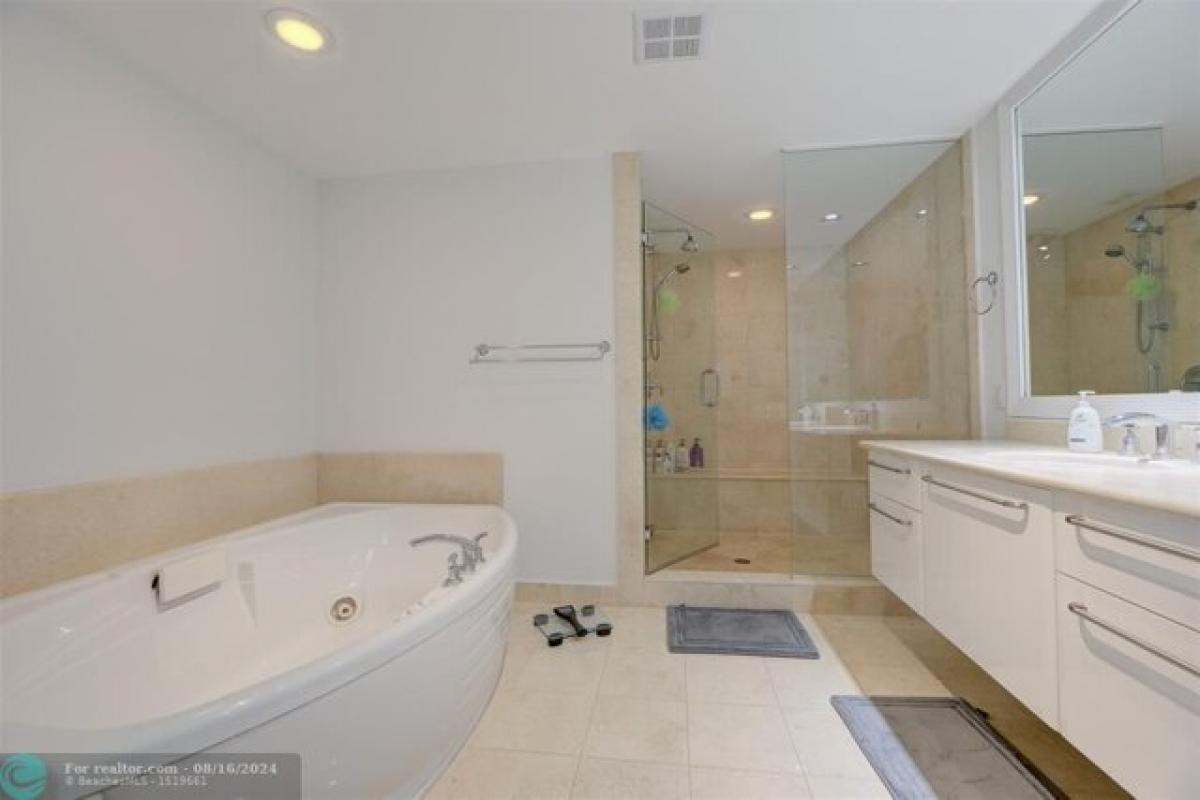 2 bedrooms House in Hollywood, USA No. 390739