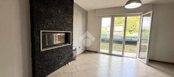 2 Schlafzimmer Villa in Gonzaga, Italy, Nr. 263371 10