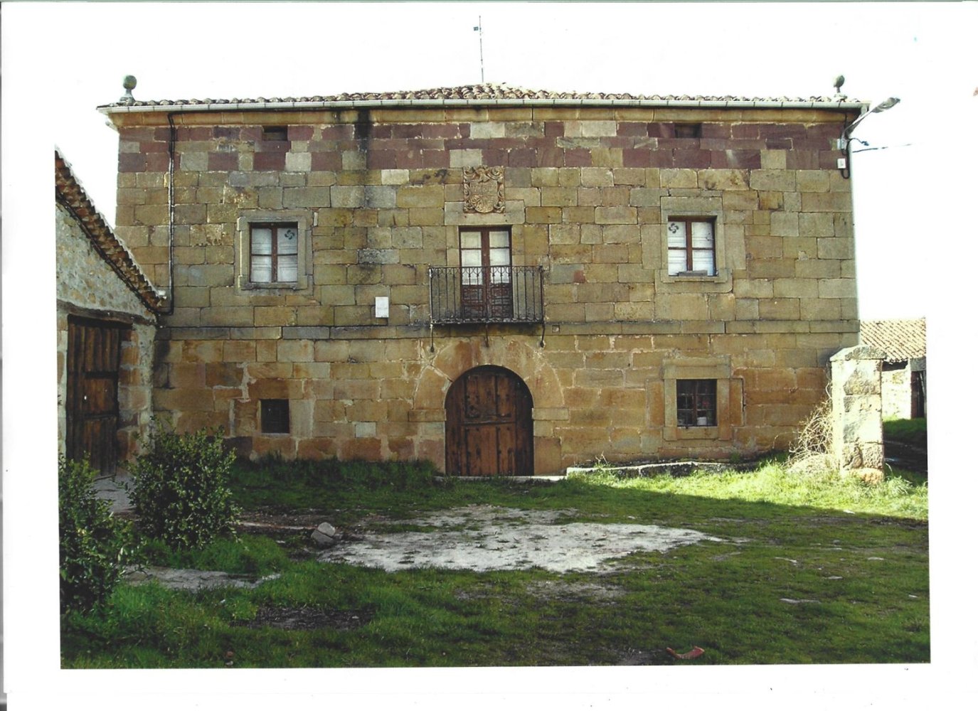 8 bedrooms House in Burgos, Spain No. 245282