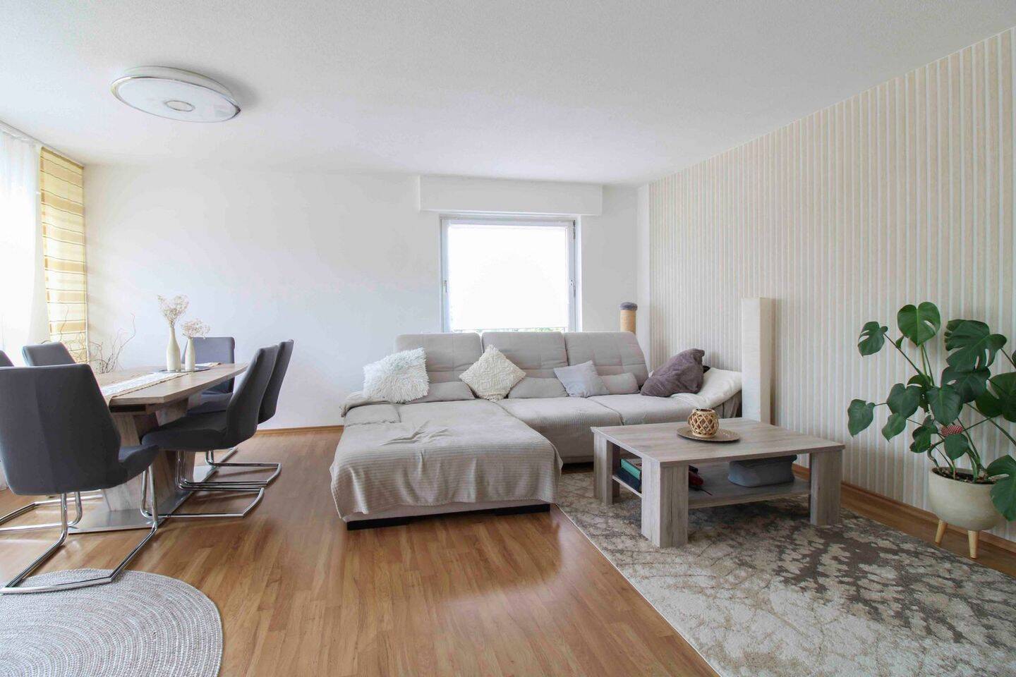 Apartamento de 3 dormitorios en Soest, Germany No. 280725