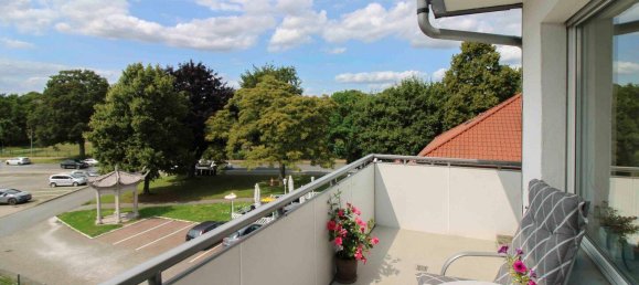 Apartamento de 3 dormitorios en Soest, Germany No. 280725 2