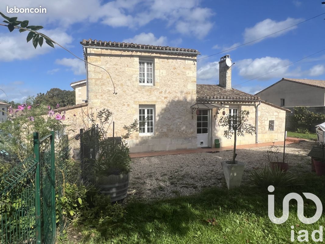 5 bedrooms House in Pompignac, France No. 111102