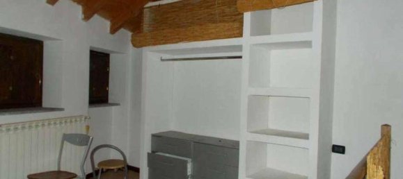 6 chambres Appartement à Gazzada Schianno, Italy No. 281679 6