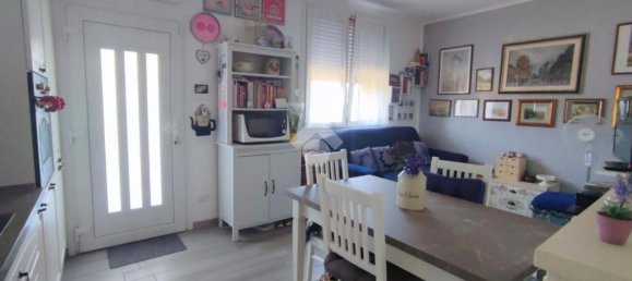 Apartamento de 2 habitaciónes en Rho, Italy No. 290573 8