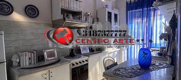 Apartamento de 2 habitaciónes en Rome, Italy No. 16995 2