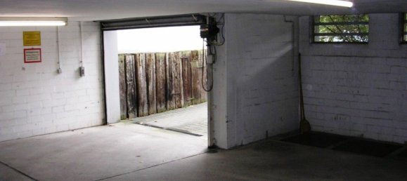 Parking à Zehlendorf, Germany No. 223804 2