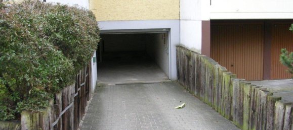 Parking à Zehlendorf, Germany No. 223804 9